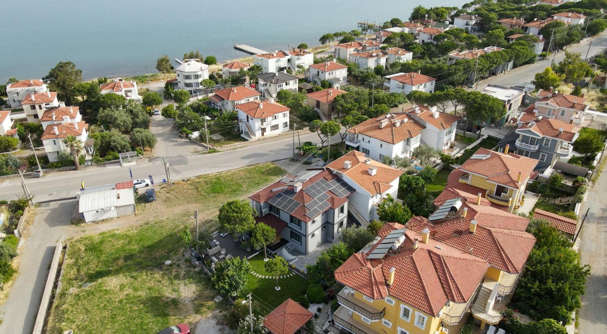 Select Cunda Guest House - Sea View Room With Private Veranda In Cunda Island Ayvalik Exterior photo